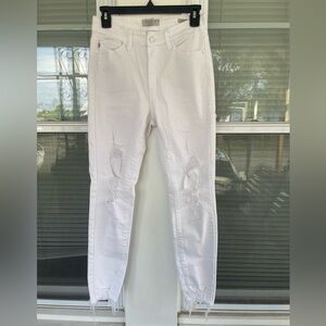 Judy Blue Distressed Skinny Jeans